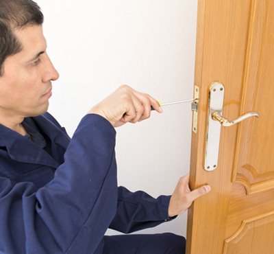 Town Center Locksmith Shop Wheaton, IL 630-405-6539 Town Center Locksmith Shop Wheaton, IL 630-405-6539