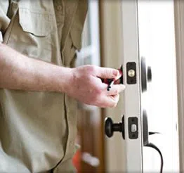 Town Center Locksmith Shop Wheaton, IL 630-405-6539 - 4-Locksmith-Service